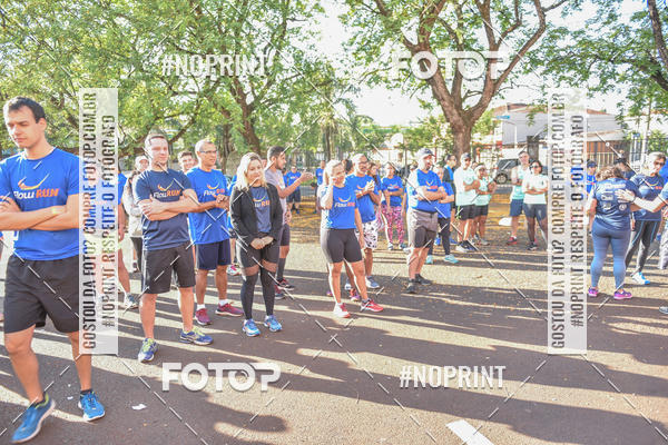Buy your photos of the eventFLOW RUN on Fotop