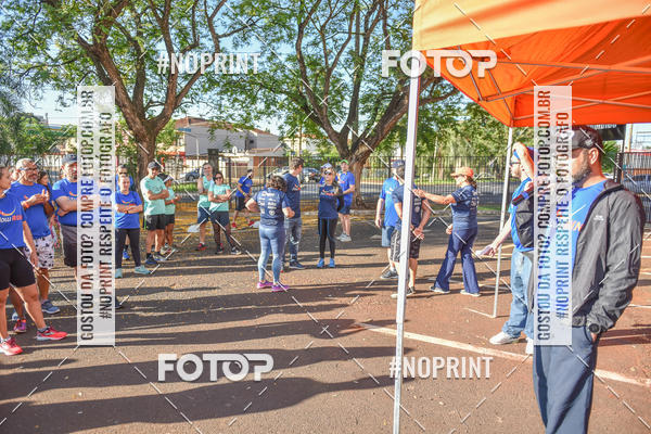 Buy your photos of the eventFLOW RUN on Fotop