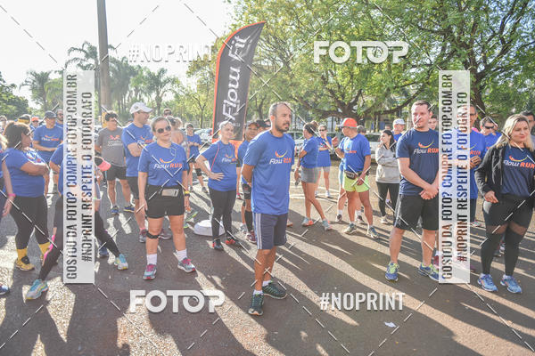 Buy your photos of the eventFLOW RUN on Fotop