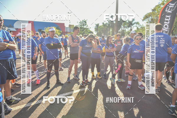 Buy your photos of the eventFLOW RUN on Fotop