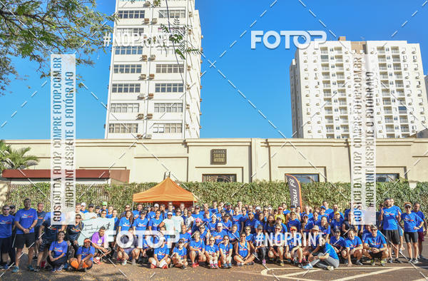 Buy your photos of the eventFLOW RUN on Fotop