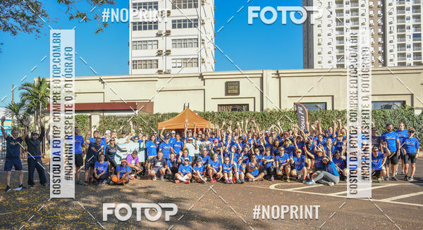 Buy your photos of the eventFLOW RUN on Fotop