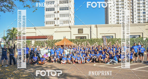 Buy your photos of the eventFLOW RUN on Fotop