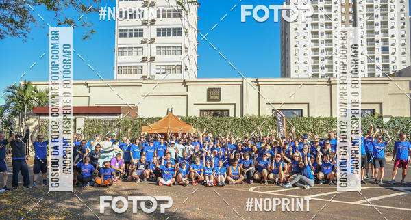 Buy your photos of the eventFLOW RUN on Fotop