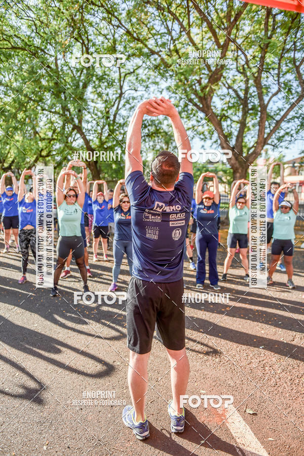 Buy your photos of the eventFLOW RUN on Fotop