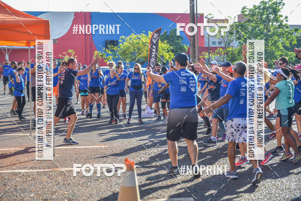 Buy your photos of the eventFLOW RUN on Fotop