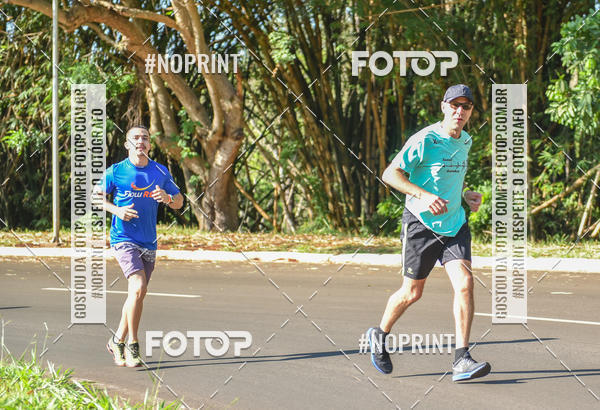 Buy your photos of the eventFLOW RUN on Fotop