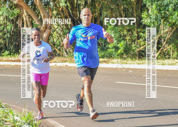 Buy your photos of the eventFLOW RUN on Fotop