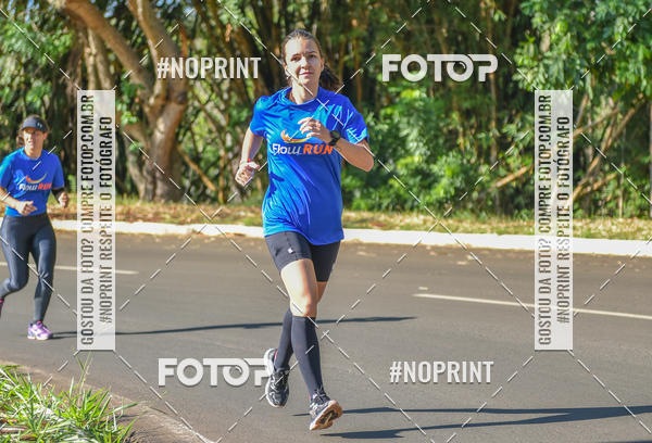 Buy your photos of the eventFLOW RUN on Fotop