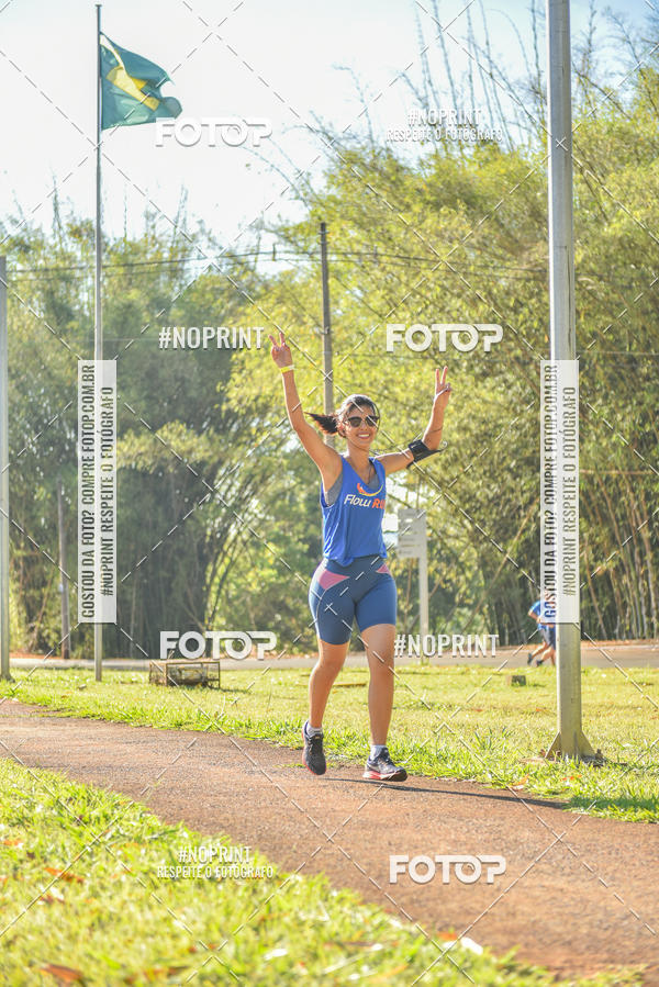 Buy your photos of the eventFLOW RUN on Fotop