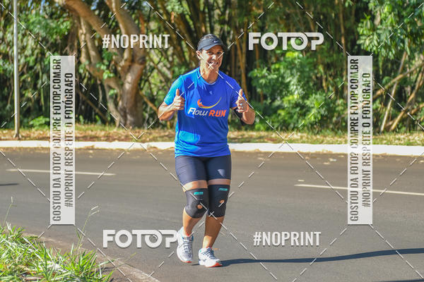 Buy your photos of the eventFLOW RUN on Fotop