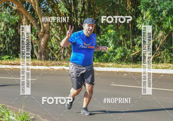 Buy your photos of the eventFLOW RUN on Fotop