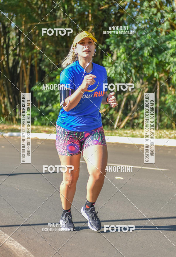 Buy your photos of the eventFLOW RUN on Fotop