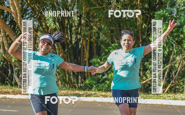 Buy your photos of the eventFLOW RUN on Fotop