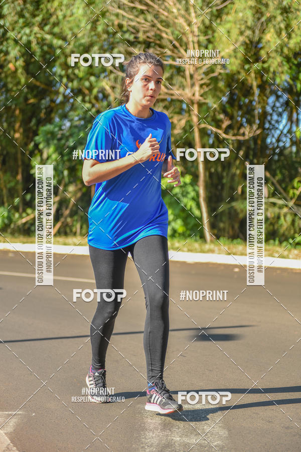 Buy your photos of the eventFLOW RUN on Fotop