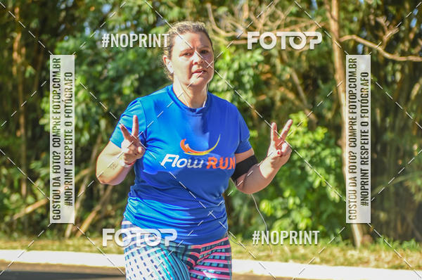 Buy your photos of the eventFLOW RUN on Fotop