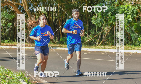 Buy your photos of the eventFLOW RUN on Fotop