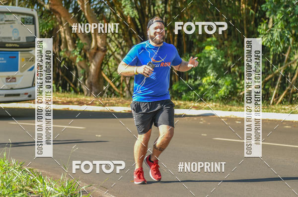 Buy your photos of the eventFLOW RUN on Fotop