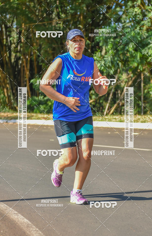 Buy your photos of the eventFLOW RUN on Fotop