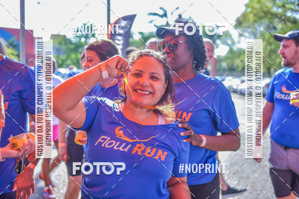 Buy your photos of the eventFLOW RUN on Fotop