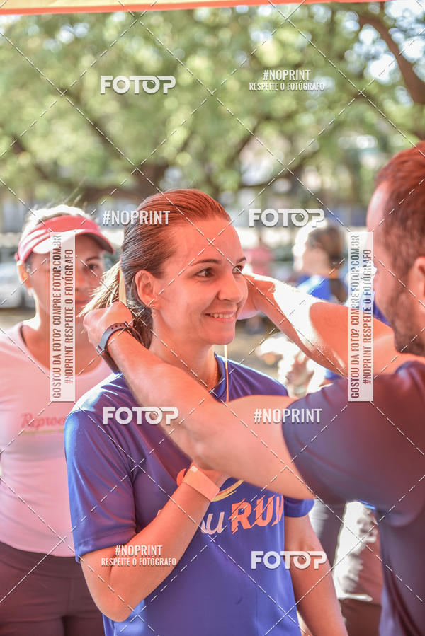 Buy your photos of the eventFLOW RUN on Fotop