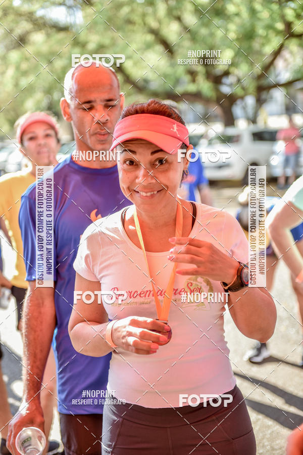 Buy your photos of the eventFLOW RUN on Fotop