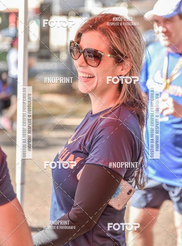 Buy your photos of the eventFLOW RUN on Fotop