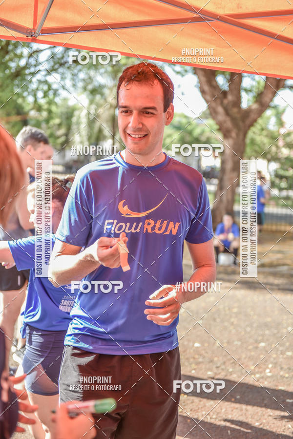 Buy your photos of the eventFLOW RUN on Fotop