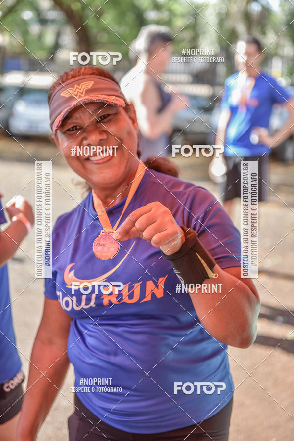 Buy your photos of the eventFLOW RUN on Fotop
