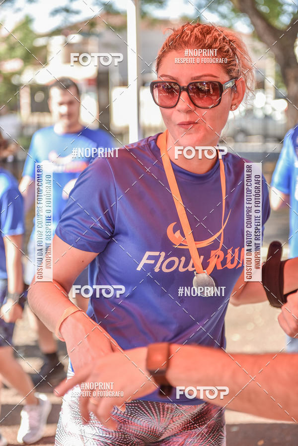 Buy your photos of the eventFLOW RUN on Fotop