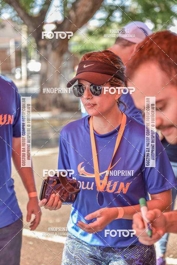 Buy your photos of the eventFLOW RUN on Fotop