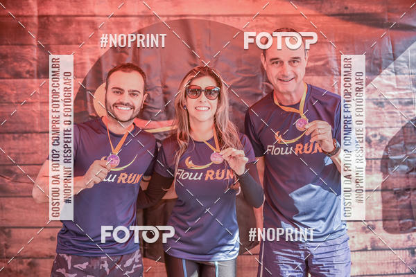 Buy your photos of the eventFLOW RUN on Fotop