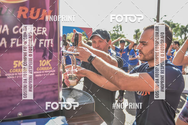 Buy your photos of the eventFLOW RUN on Fotop