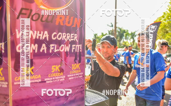 Buy your photos of the eventFLOW RUN on Fotop