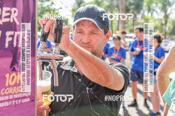 Buy your photos of the eventFLOW RUN on Fotop