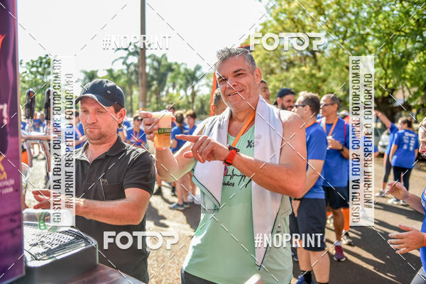 Buy your photos of the eventFLOW RUN on Fotop