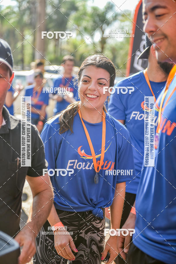 Buy your photos of the eventFLOW RUN on Fotop