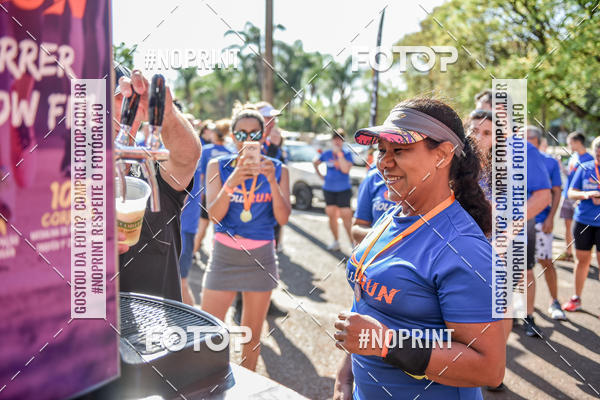 Buy your photos of the eventFLOW RUN on Fotop