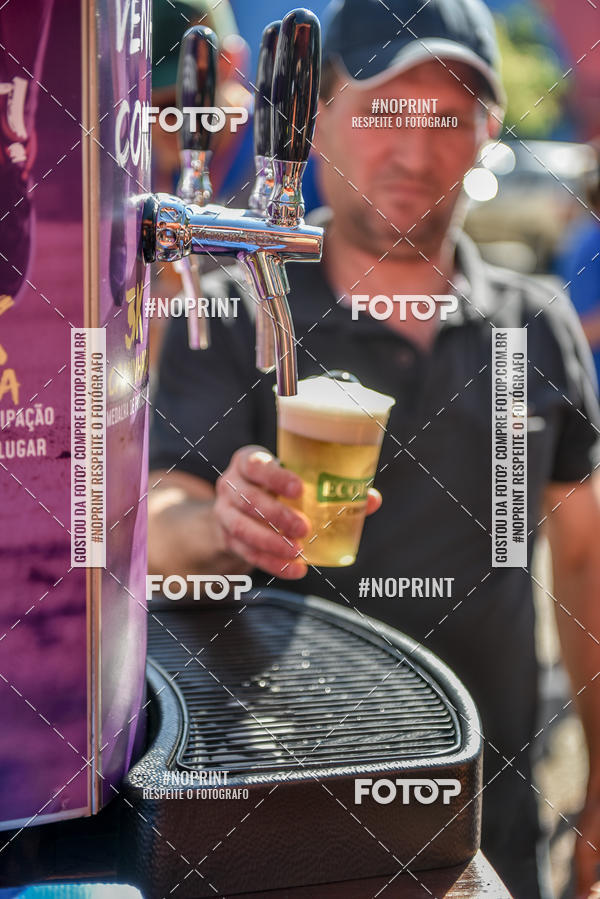Buy your photos of the eventFLOW RUN on Fotop