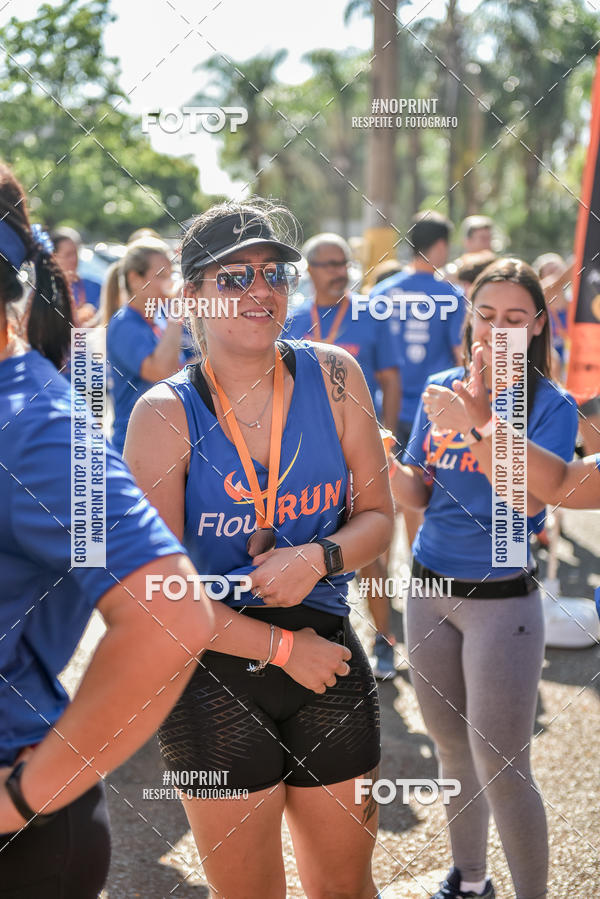 Buy your photos of the eventFLOW RUN on Fotop