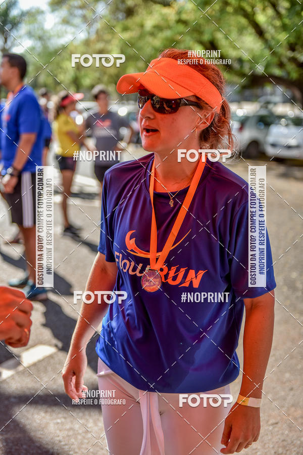 Buy your photos of the eventFLOW RUN on Fotop
