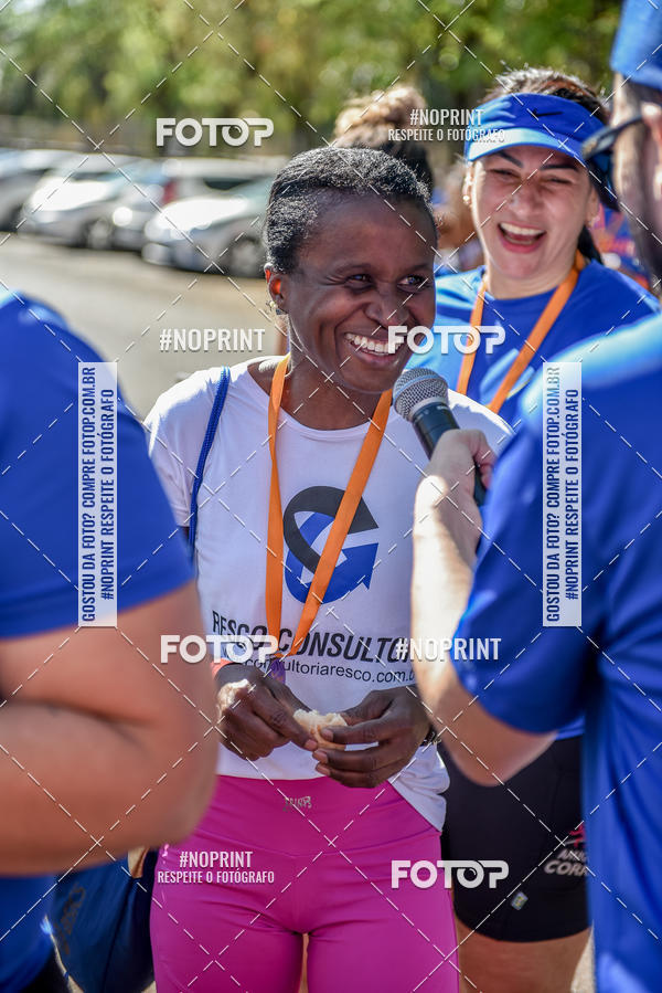 Buy your photos of the eventFLOW RUN on Fotop