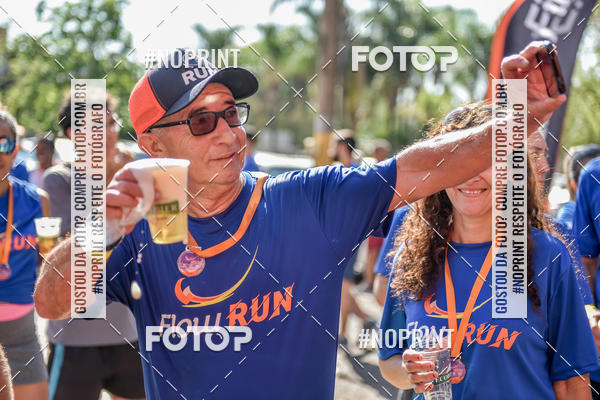 Buy your photos of the eventFLOW RUN on Fotop