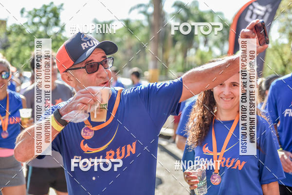Buy your photos of the eventFLOW RUN on Fotop