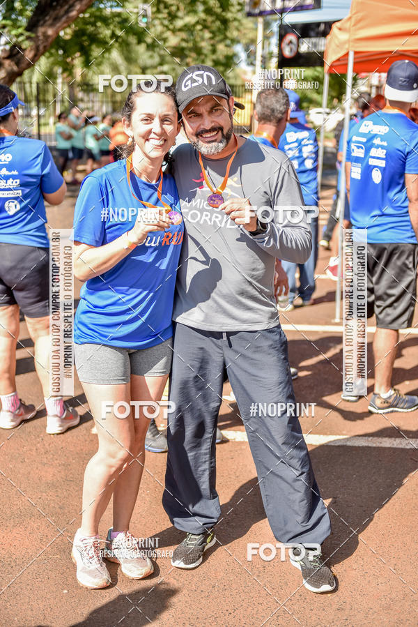 Buy your photos of the eventFLOW RUN on Fotop