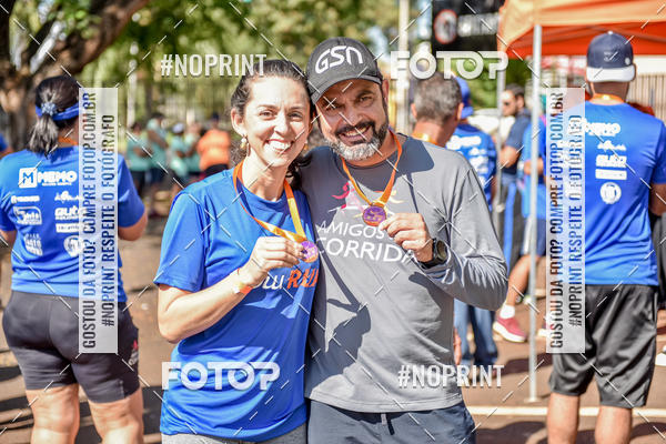 Buy your photos of the eventFLOW RUN on Fotop