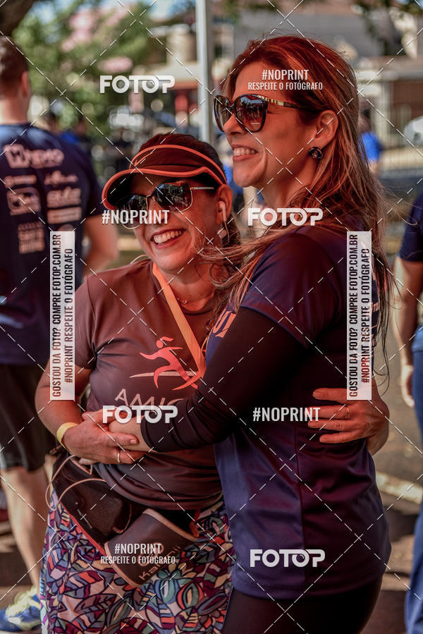 Buy your photos of the eventFLOW RUN on Fotop