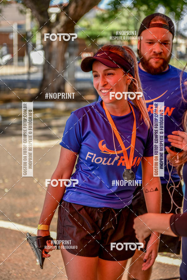 Buy your photos of the eventFLOW RUN on Fotop