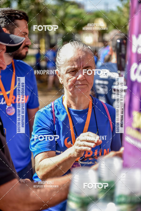 Buy your photos of the eventFLOW RUN on Fotop