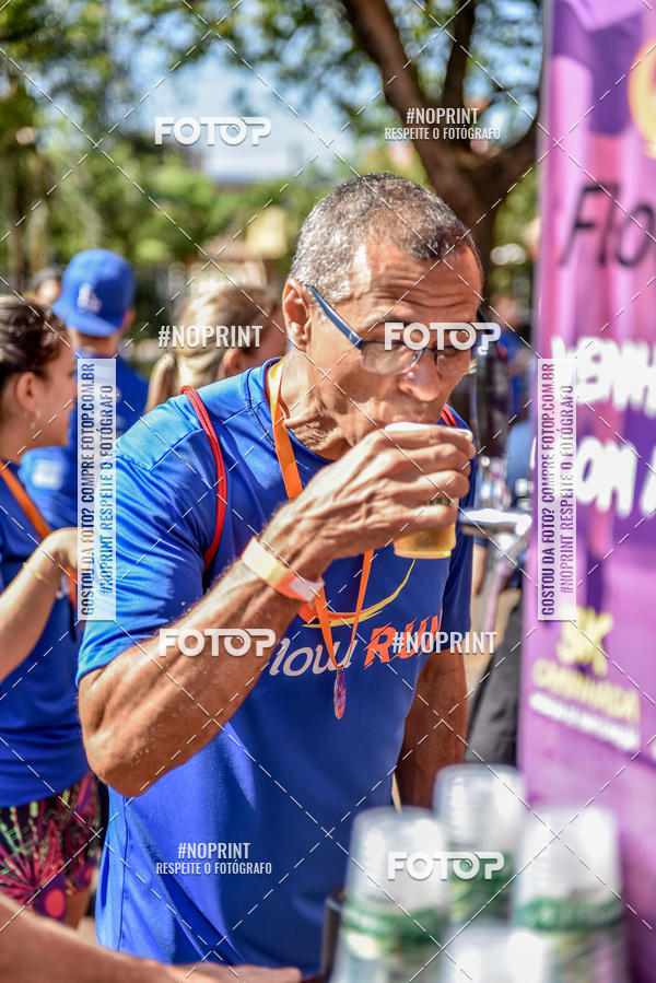 Buy your photos of the eventFLOW RUN on Fotop